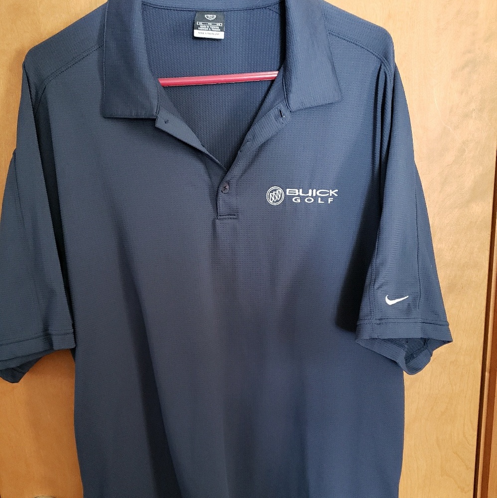 Nike sphere dry